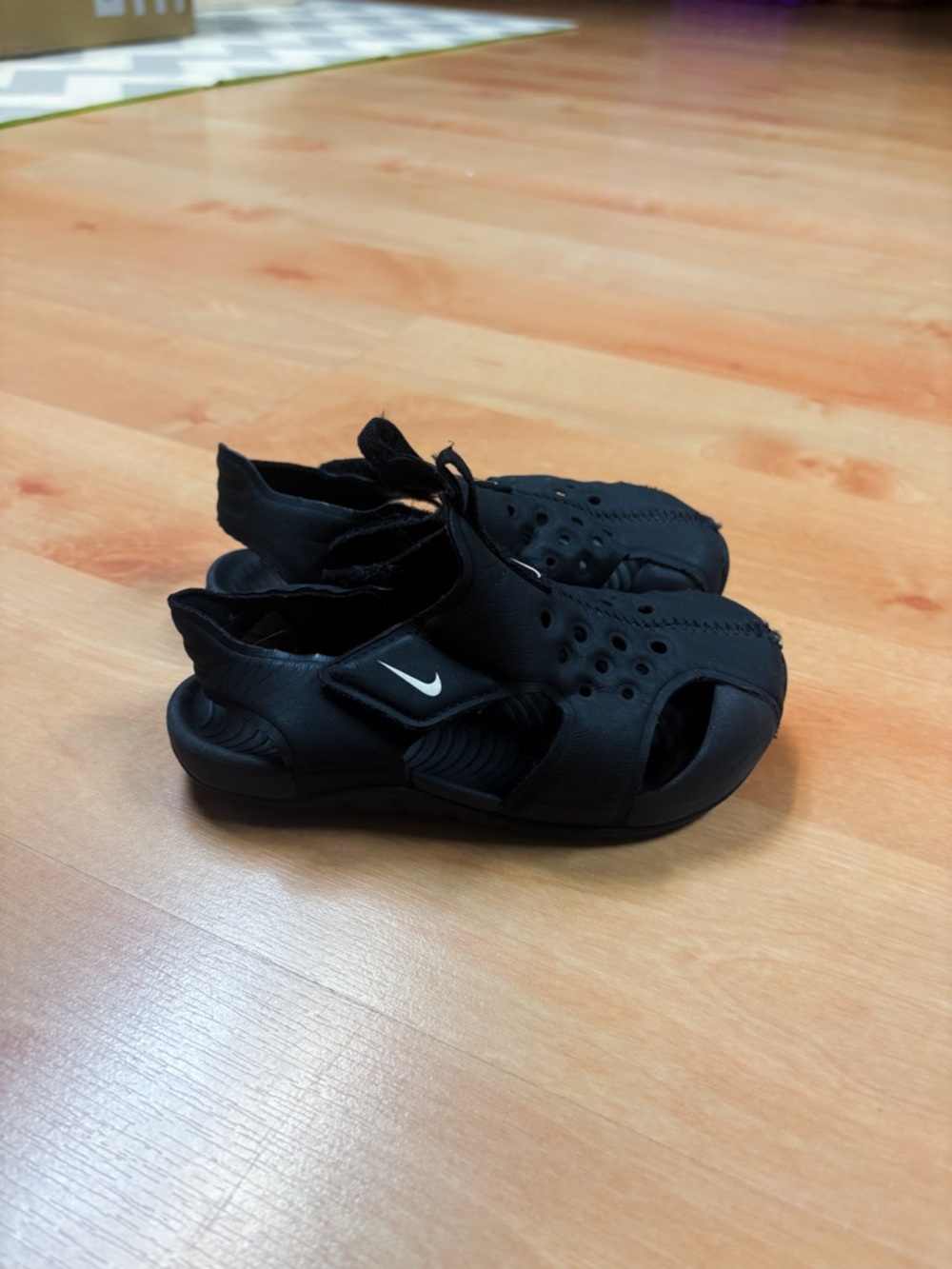 Nike Black Sunray Protect Toddler Sandals Size 8 - Picture 3 of 9